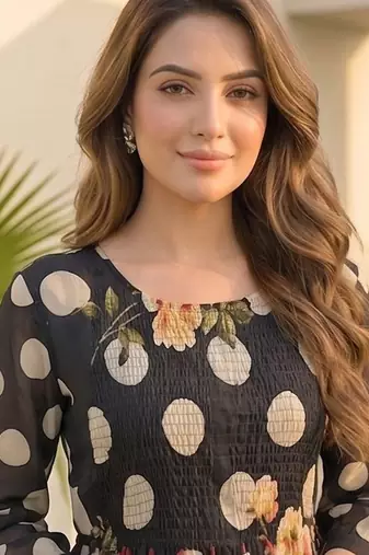 Floral Printed Regular Kurta with Trousers