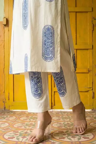 pure cotton ethnic motif printed A line Kurta with Trousers