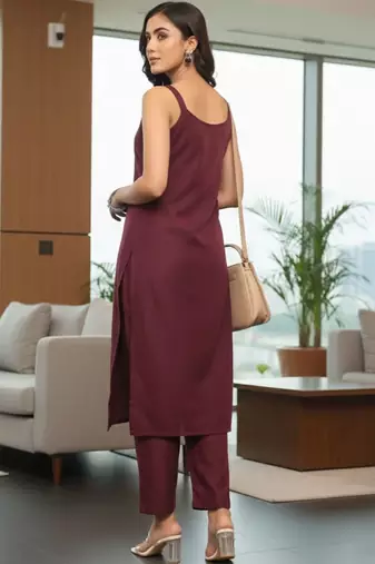 Women Ethnic Motifs Regular Kurta with Trousers & With Dupatta
