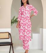 Women Floral Printed Pure Cotton Kurta with Trousers