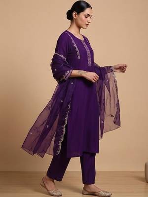 Women Ethnic Motifs Embroidered Regular Thread Work Kurta with Trousers & With Dupatta 6