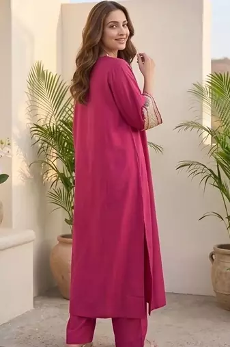 Women Yoke Design Regular Kurta with Trousers