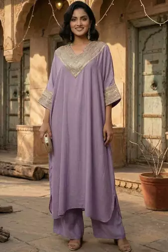 Women Yoke Design Regular Kurta with Trousers