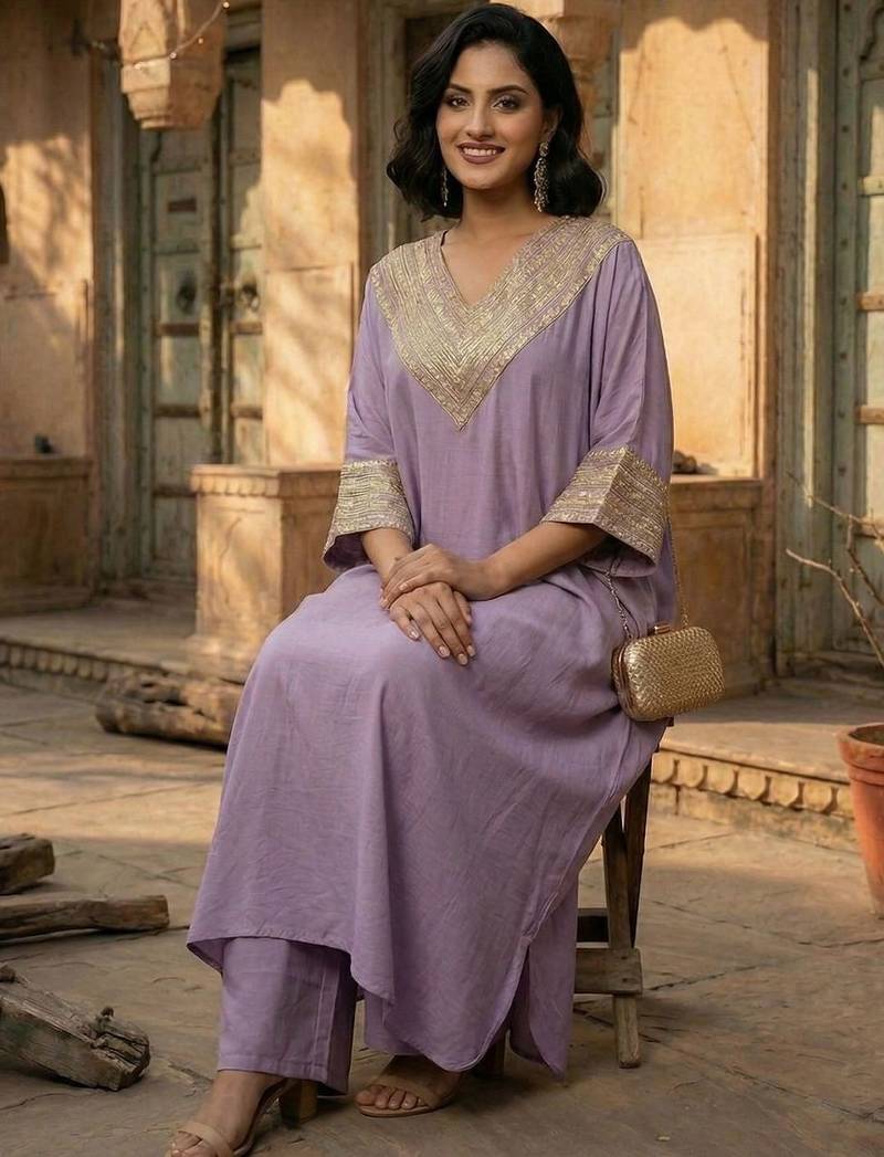 Women Yoke Design Regular Kurta with Trousers