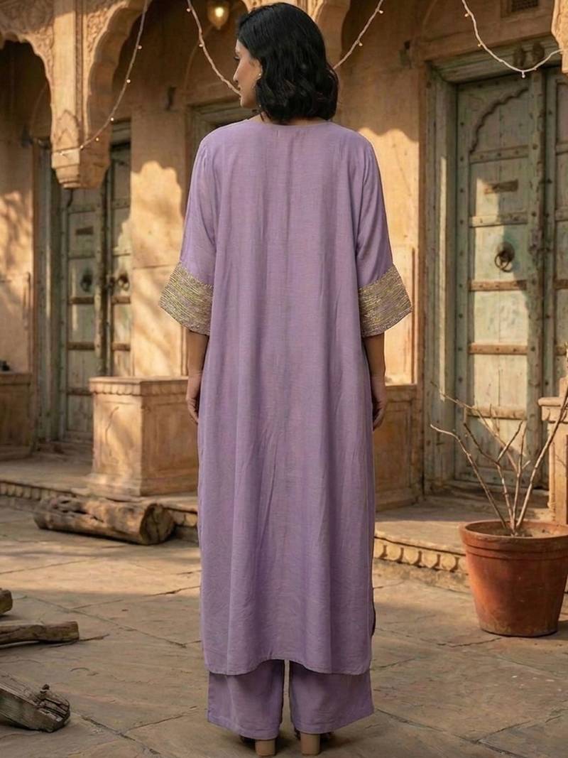 Women Yoke Design Regular Kurta with Trousers