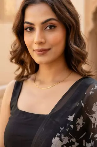 Women Regular Kurta with Trousers & With Dupatta