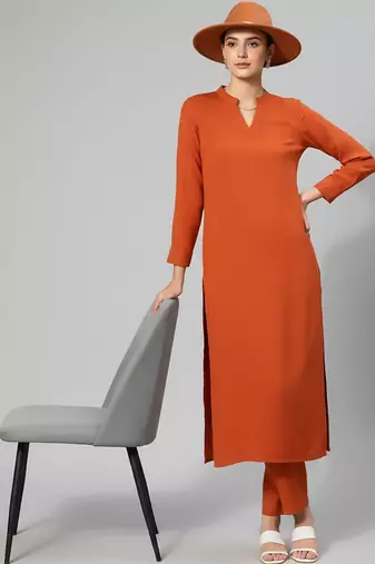 Women Regular Silk Crepe Kurta with Trousers