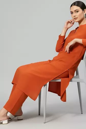 Women Regular Silk Crepe Kurta with Trousers