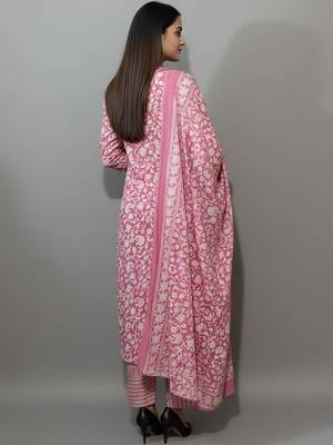 Women Floral Printed Regular Thread Work Kurta with Trousers & With Dupatta 3