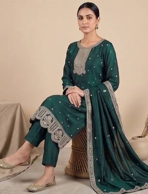 Women Ethnic Motifs Embroidered Regular Thread Work Kurta with Trousers & With Dupatta 2