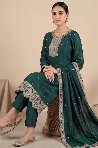 Women Ethnic Motifs Embroidered Regular Thread Work Kurta with Trousers & With Dupatta