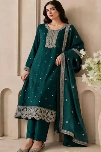 Women Ethnic Motifs Embroidered Regular Thread Work Kurta with Trousers & With Dupatta