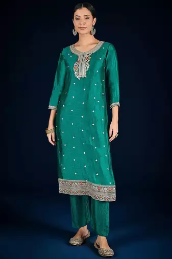 Women Ethnic Motifs Embroidered Kurta with Trousers & Dupatta