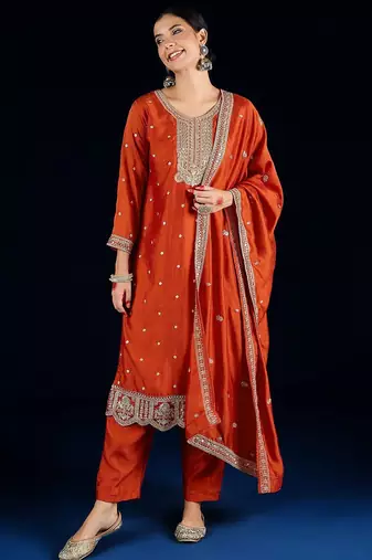 Women Ethnic Motifs Embroidered Kurta with Trousers & Dupatta