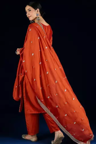 Women Ethnic Motifs Embroidered Kurta with Trousers & Dupatta