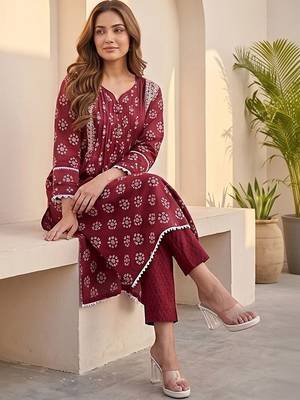Women Ethnic Motifs Printed Pleated Kurta with Trousers & With Dupatta 5