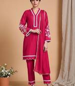 Women Floral Embroidered Regular Thread Work Kurta with Trousers & With Dupatta