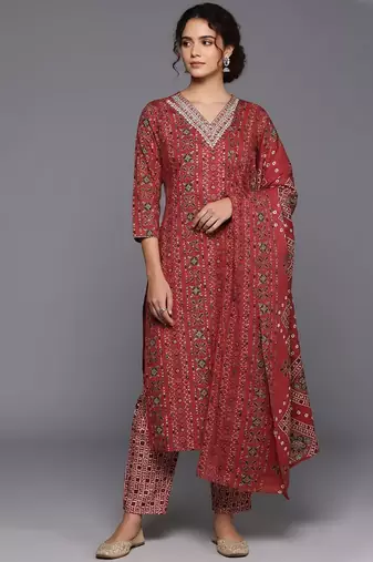 Women Ethnic Motifs Printed Regular Kurta with Trousers & With Dupatta