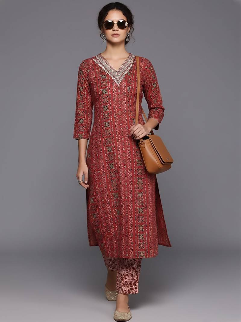 Women Ethnic Motifs Printed Regular Kurta with Trousers & With Dupatta