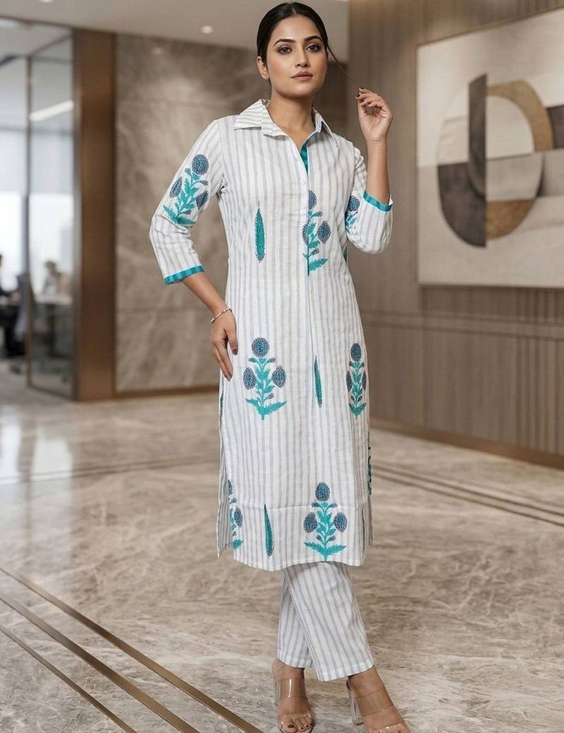 Women Striped Regular Kurta with Trousers