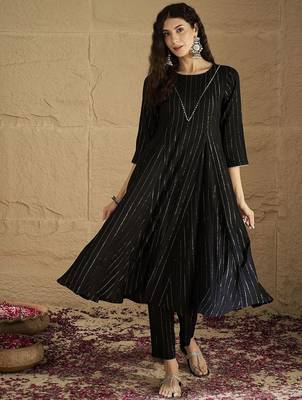 Women Striped Round Neck Gotta Patti Silk Crepe Kurta with Trousers 1