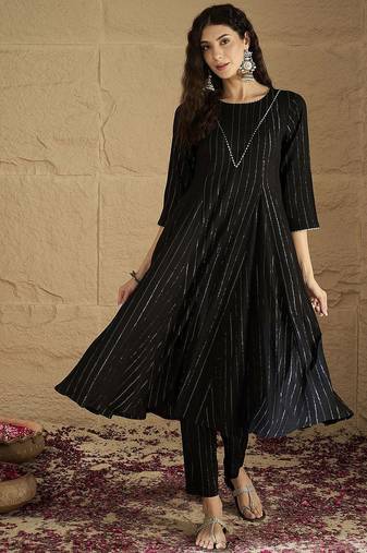 Women Striped Round Neck Gotta Patti Silk Crepe Kurta with Trousers