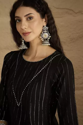 Women Striped Round Neck Gotta Patti Silk Crepe Kurta with Trousers