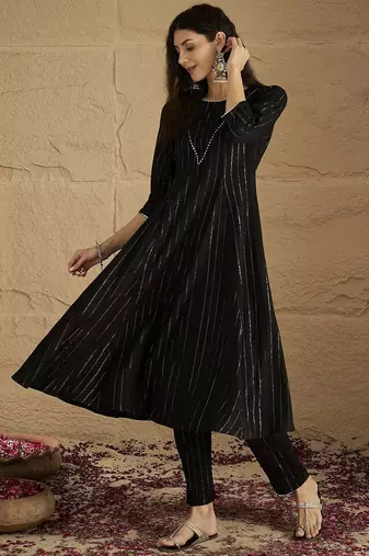Women Striped Round Neck Gotta Patti Silk Crepe Kurta with Trousers