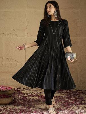 Women Striped Round Neck Gotta Patti Silk Crepe Kurta with Trousers 6