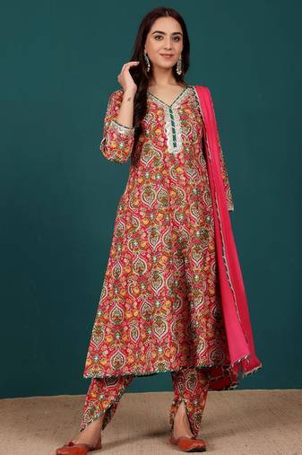 Women Floral Printed Regular Kurta with Dhoti Pants & With Dupatta
