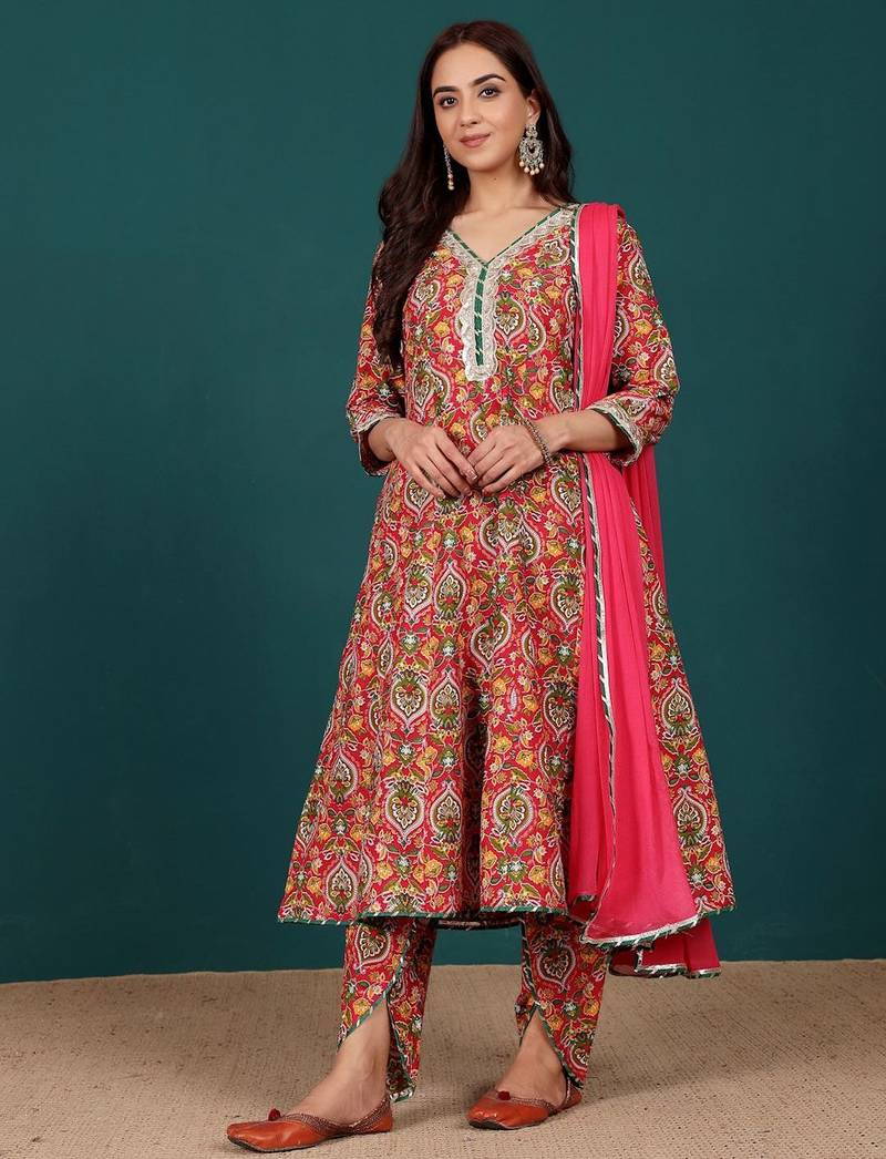 Women Floral Printed Regular Kurta with Dhoti Pants & With Dupatta