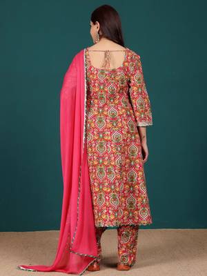 Women Floral Printed Regular Kurta with Dhoti Pants & With Dupatta 7