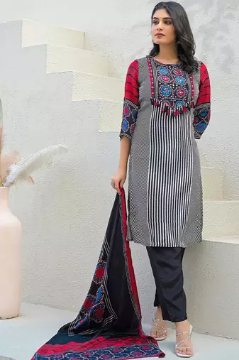 Women Printed Regular Kurta with Trousers & With Dupatta