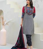 Women Printed Regular Kurta with Trousers & With Dupatta