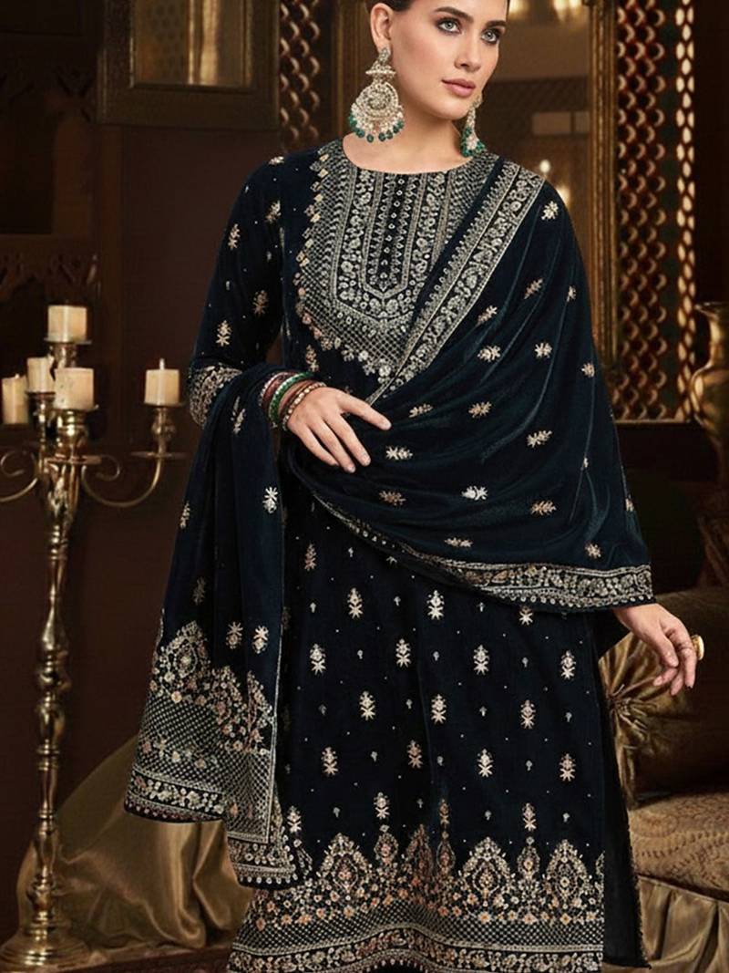Women Ethnic Motifs Embroidered Thread Work Velvet Kurta Trousers With Dupatta
