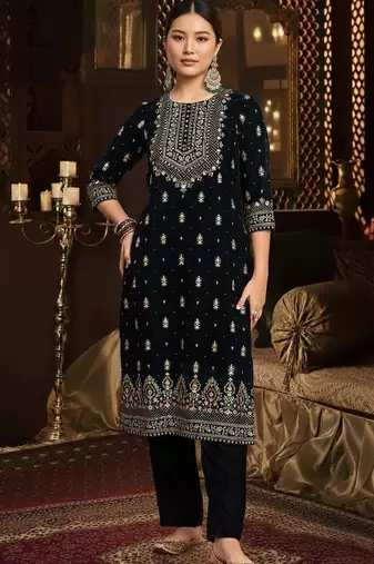 Women Ethnic Motifs Embroidered Thread Work Velvet Kurta Trousers With Dupatta