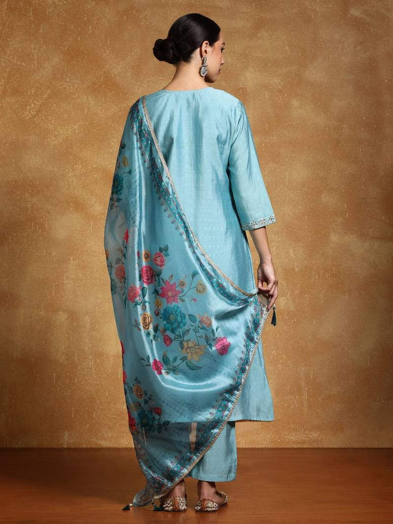 Women Floral Embroidered Regular Kurta with Trousers & With Dupatta