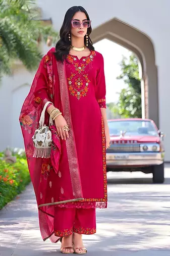 Women Floral Embroidered Regular Thread Work Kurta with Trousers & With Dupatta