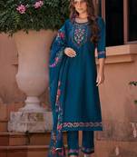 Floral Yoke Design Thread Work Straight Kurta With Trouser And Dupatta