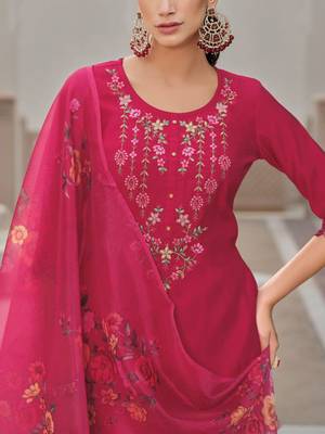 Floral Embroidered Thread Work Straight Kurta With Trousers And Dupatta 2