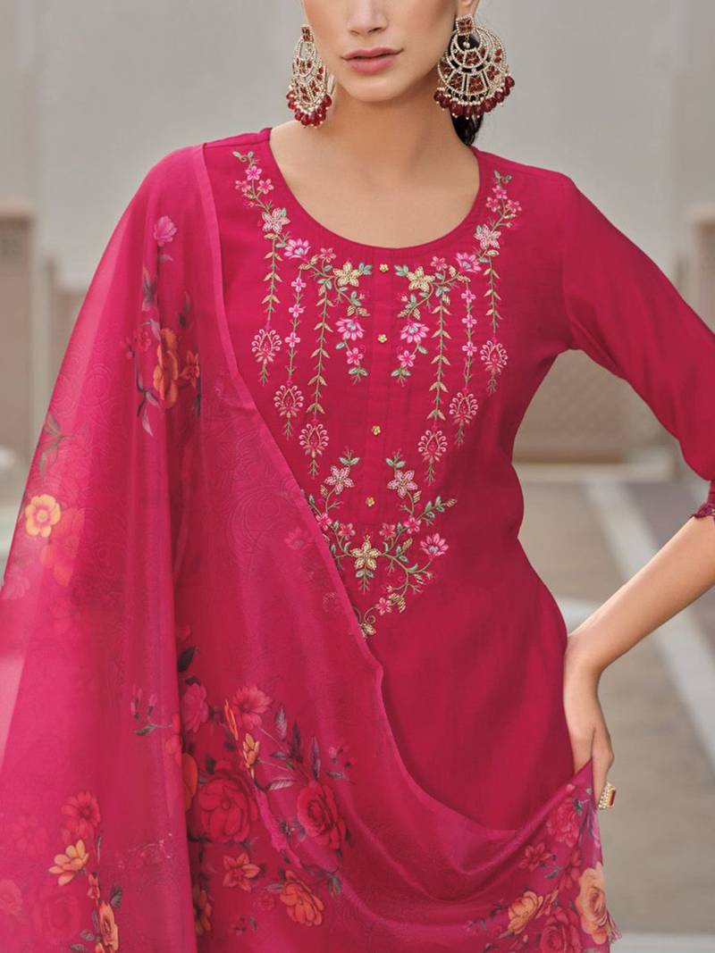 Floral Embroidered Thread Work Straight Kurta With Trousers And Dupatta