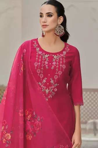 Floral Embroidered Thread Work Straight Kurta With Trousers And Dupatta