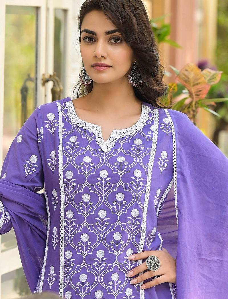 Floral Embroidered Notch Neck Pure Cotton Kurta With Trousers & Dupatta