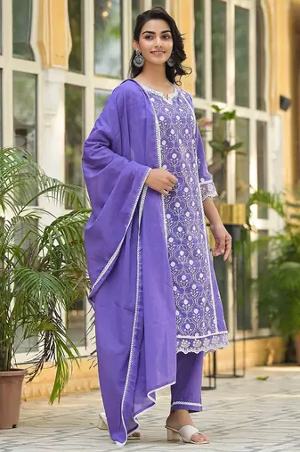 Floral Embroidered Notch Neck Pure Cotton Kurta With Trousers & Dupatta