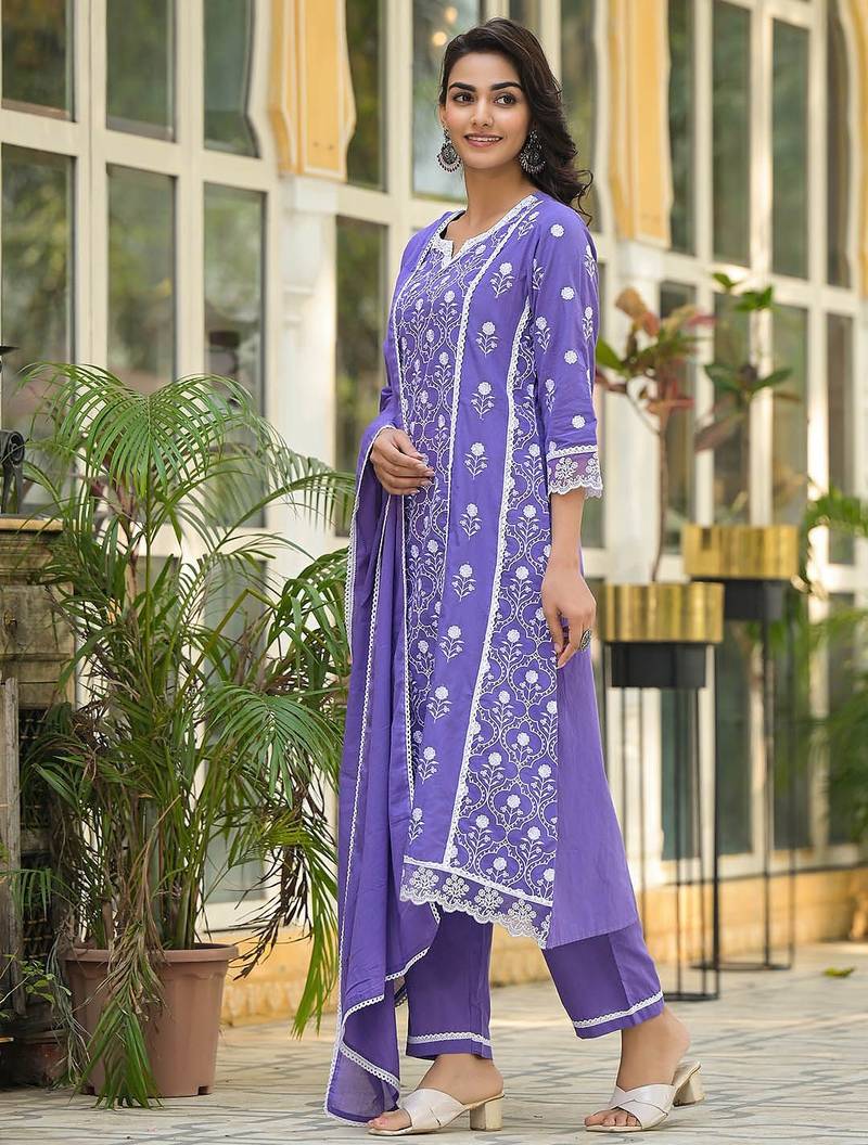 Floral Embroidered Notch Neck Pure Cotton Kurta With Trousers & Dupatta