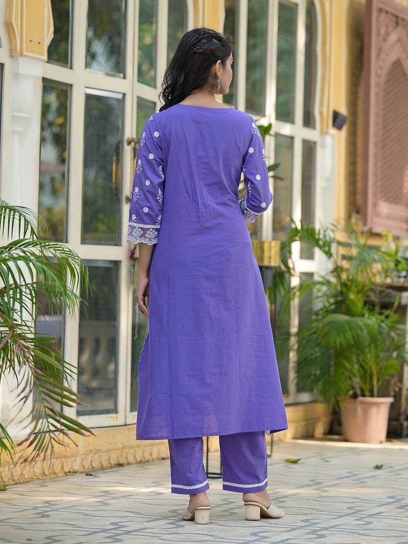 Floral Embroidered Notch Neck Pure Cotton Kurta With Trousers & Dupatta