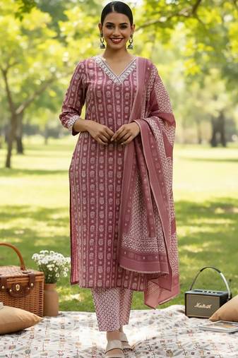 Ethnic Motifs Printed V-Neck Straight Kurta With Trousers & Dupatta