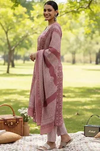 Ethnic Motifs Printed V-Neck Straight Kurta With Trousers & Dupatta