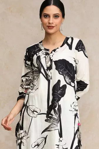 Women Floral Printed Regular Pure Cotton Kurta with Trousers