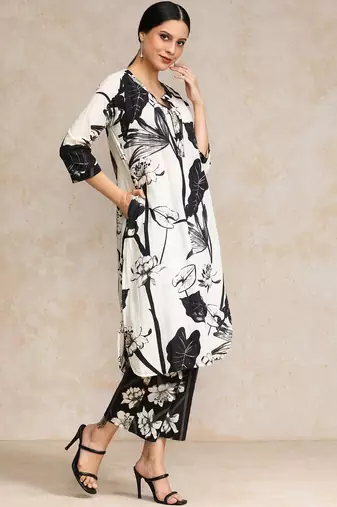 Women Floral Printed Regular Pure Cotton Kurta with Trousers